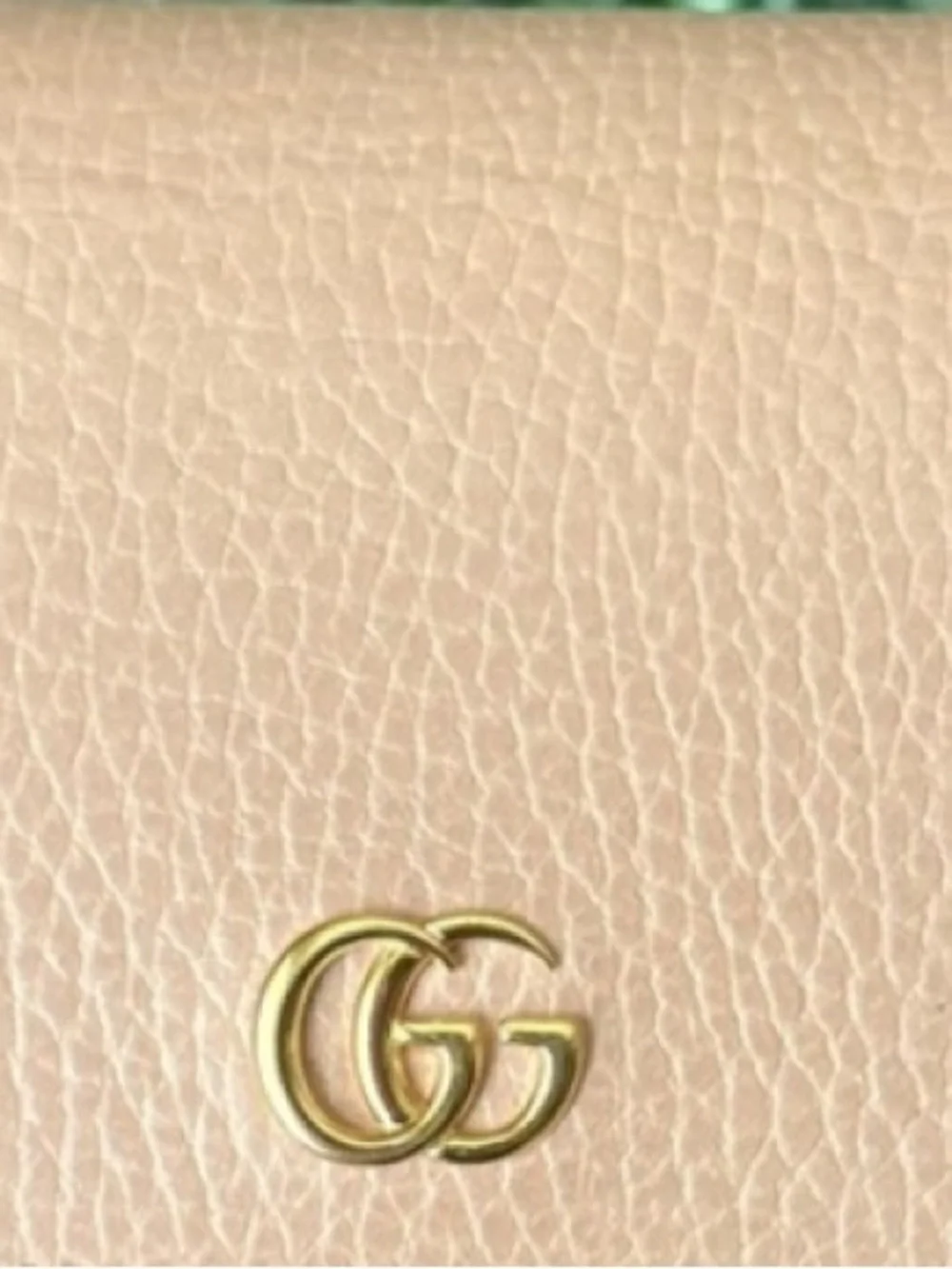 Gucci Bi-color GG Marmont Wallet Beige Canvas and Leather w/ branded dusty - EUC - Picture 2 of 7